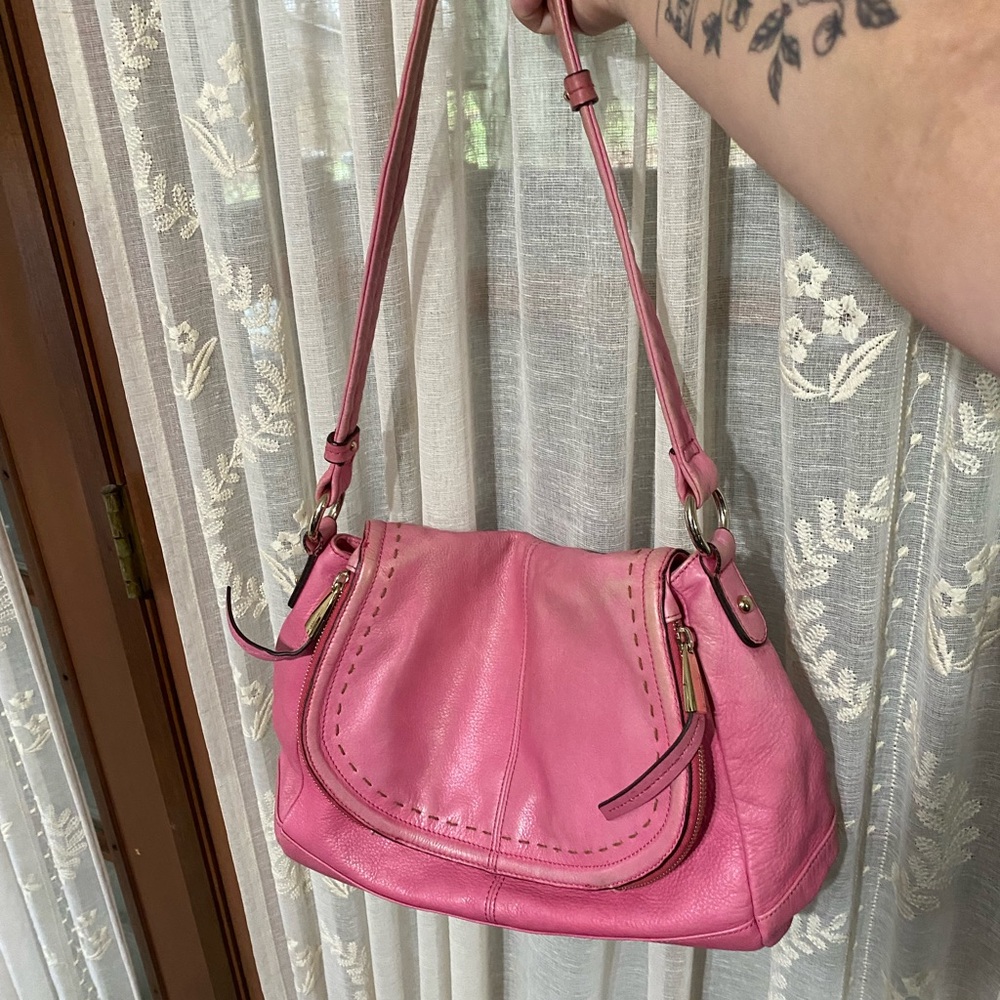 B. Makowsky Pink Leather Shoulder Bag - Picture 1 of 7